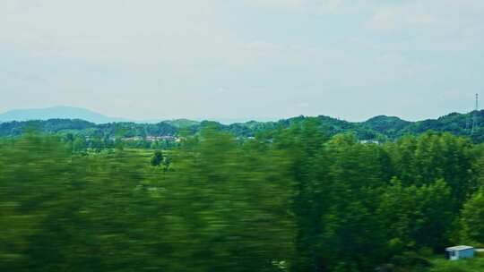 高铁火车经过美丽乡村窗外风景视频素材模板下载