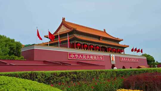 国庆节北京天安门广场装扮一新迎接八方来客