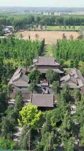 竖版航拍洛阳白马寺