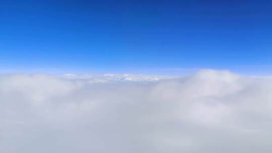 飞机穿越云层视频素材模板下载
