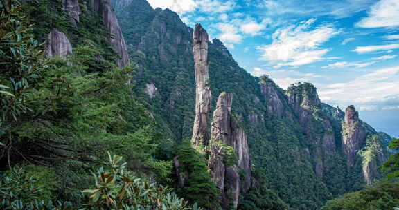 三清山金蟒出山景点