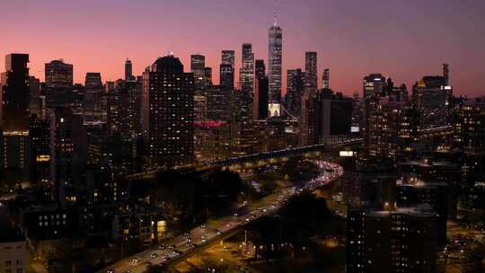 航拍纽约曼哈顿布鲁克林摩天大楼夜景灯光