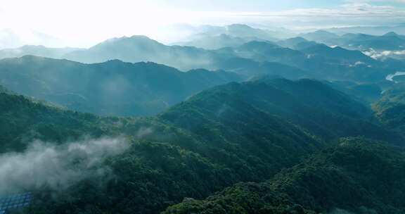 5K航拍广东南岭山脉大山岭南高山云雾