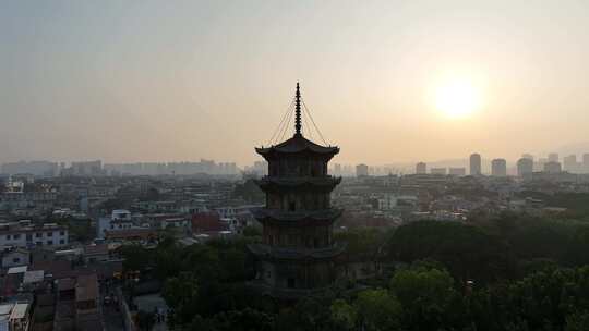 泉州开元寺东西塔航拍西街泉州市区建筑风光