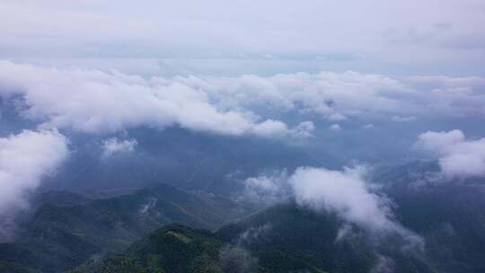 山川山峰高山云海航拍穿云