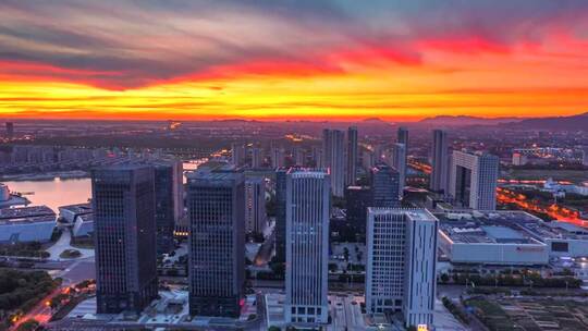 落日余晖映晚霞一抹夕阳美如画，治愈系风景