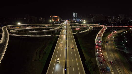 城市交通夜景车水马龙-立交桥高架路车流