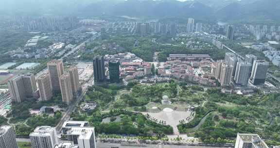 重庆大学城青年广场航拍大学城中央公园广场