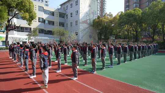 小学 运动 学习 升旗 校园