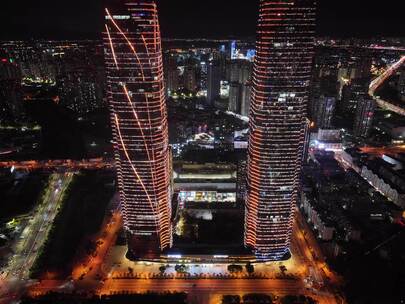 云南万达昆明双塔夜景西山区航拍延时城市地