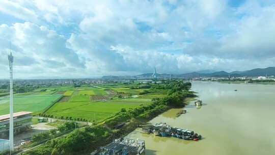 动车火车旅途车窗外风景