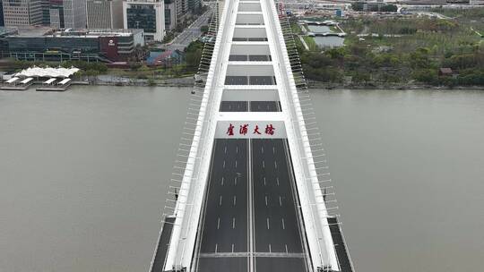 上海卢浦大桥空城无车