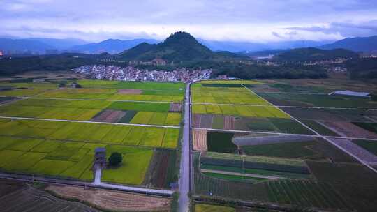 航拍韶关乐昌长来美丽乡村风景