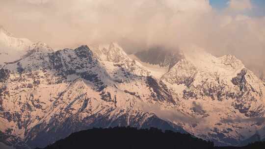 雪山云海延时摄影合集