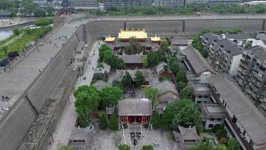 西安城墙下的广仁寺