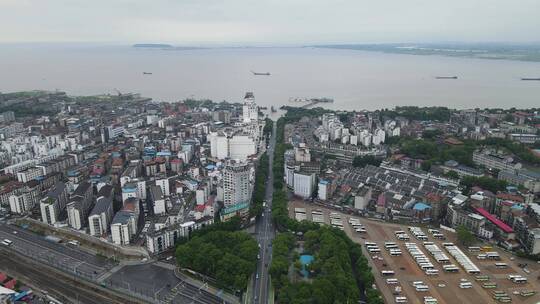 航拍湖南岳阳洞庭湖巴陵西路