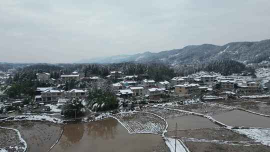 航拍自然风光冬季乡村田野