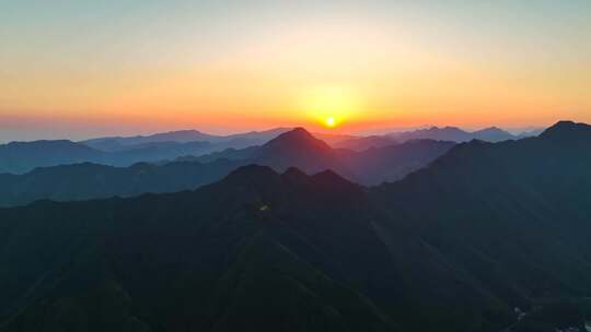 【5分钟 合集】大山日出航拍 水墨徽派风景视频素材模板下载