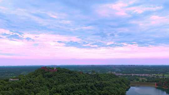 成都崇州市白塔湖白塔寺天空延时