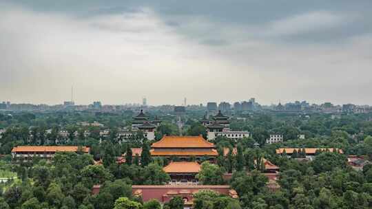 阴天俯瞰北京中轴线鼓楼方向