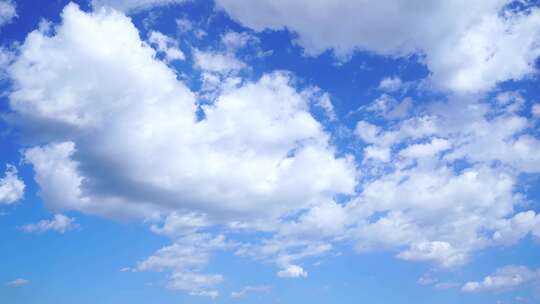 夏日天空延时天空云朵唯美夏天蓝天白云飘飘