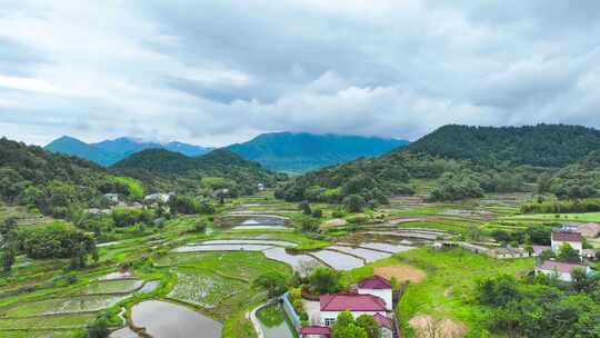 皖南山村梯田