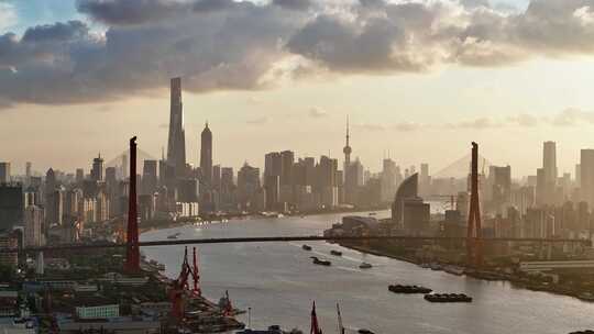 上海杨浦远眺陆家嘴航拍
