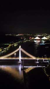 竖版航拍福建福州鼓山大桥夜景灯光