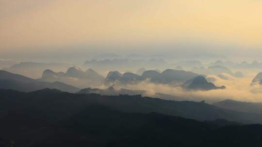 广西十万大山日出