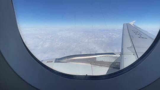 4K飞机窗外的云海7