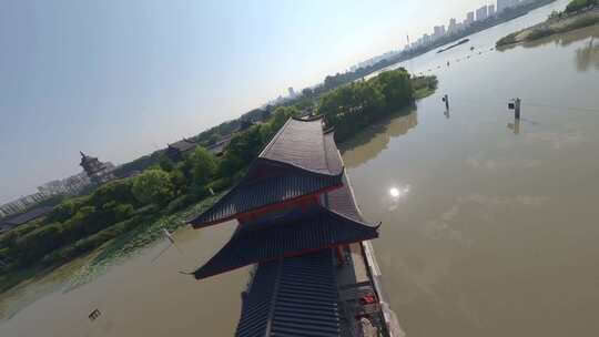 穿越机航拍高邮镇国寺空中全景