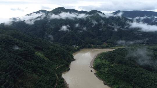 中国澜湄水路澜沧江风光