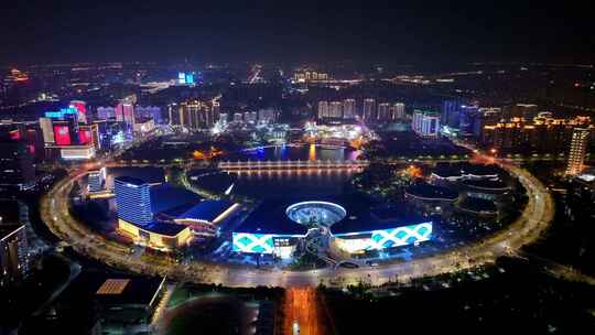 航拍扬州西区明月湖大桥夜景京华城商圈全景