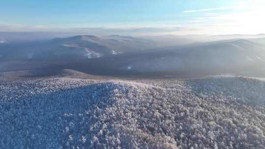 航拍大兴安岭林海雪原风光