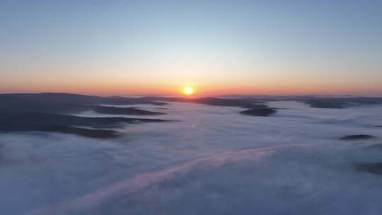 航拍黎明山川云海日出