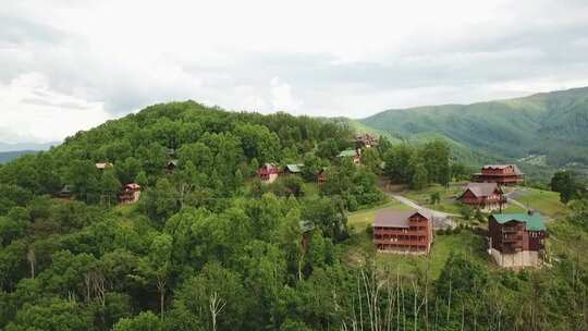 在盖特林堡打扫小屋