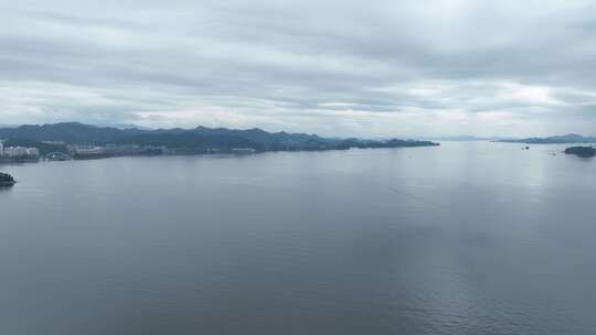 4K航拍浙江千岛湖风景区风光