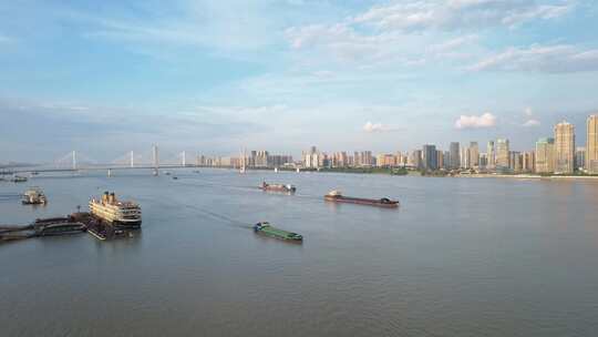 湖北武汉长江航运散货货船货轮33个镜头视频素材模板下载