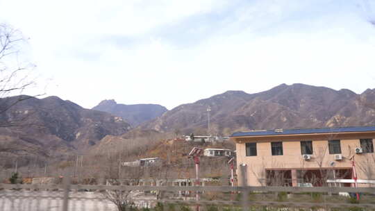 风景 沿途 高速公路 大山 秋天