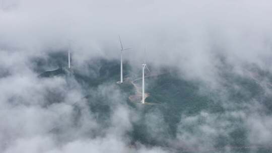 高山风力发电风车云海弥漫延时视频素材模板下载