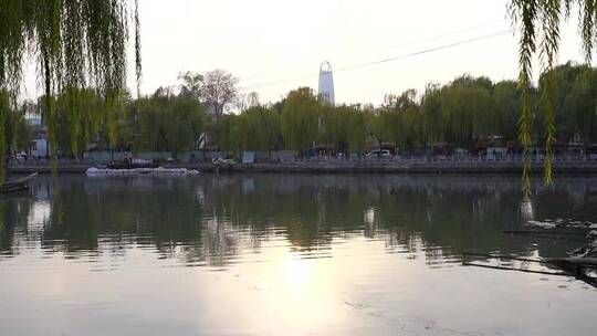 实拍济南曲水亭街百花洲旅游区