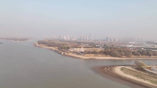 南京鱼嘴湿地公园南京城市航拍视频素材模板下载
