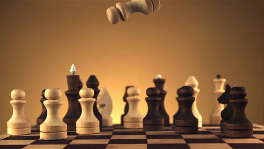 国际象棋的下落的慢镜头