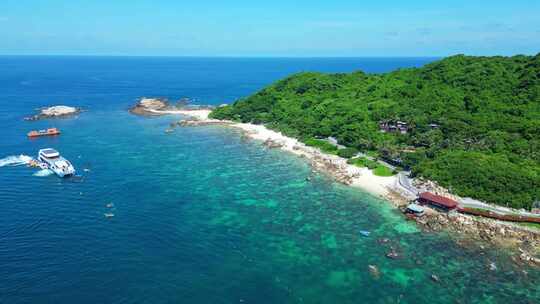 海南三亚海棠湾蜈支洲岛旅游区航拍大海