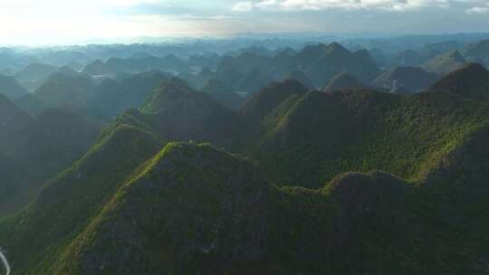 航拍桂林山水喀斯特地貌