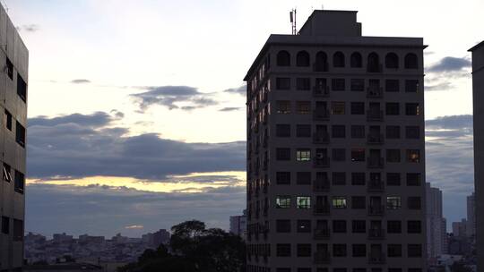 延时拍摄城市建筑