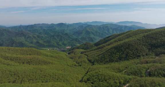 杭州余杭黄湖王位山春天航拍