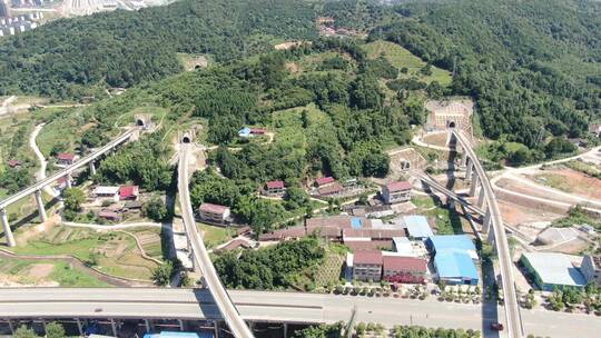 航拍丘陵山川公里道路交通