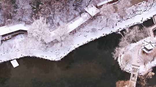 东北本溪水洞冬季雾凇树挂洁白唯美雪景航拍