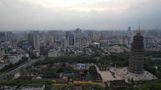 江苏常州天宁禅寺红梅公园航拍